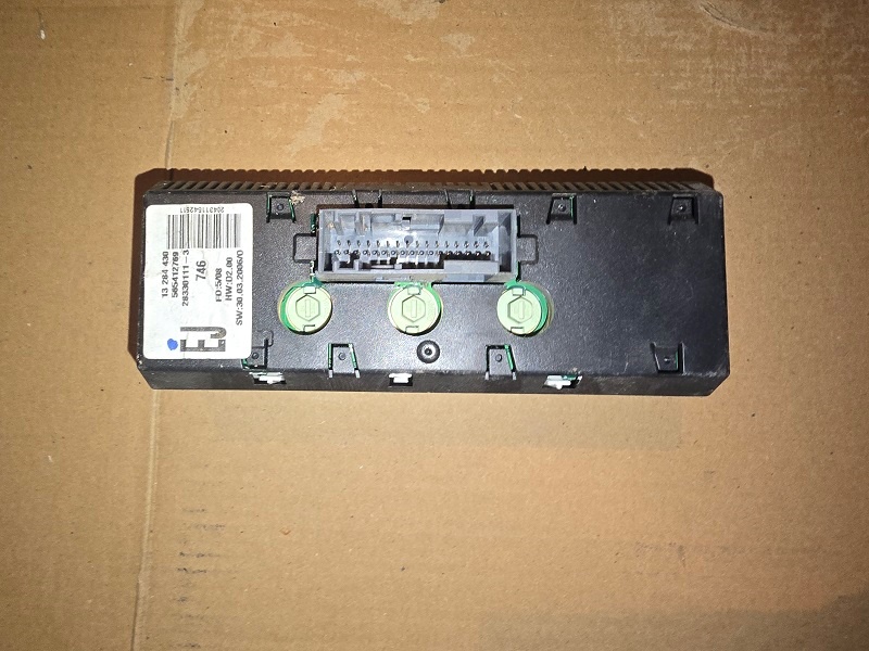 Displej Opel Corsa D 13284430 - 2