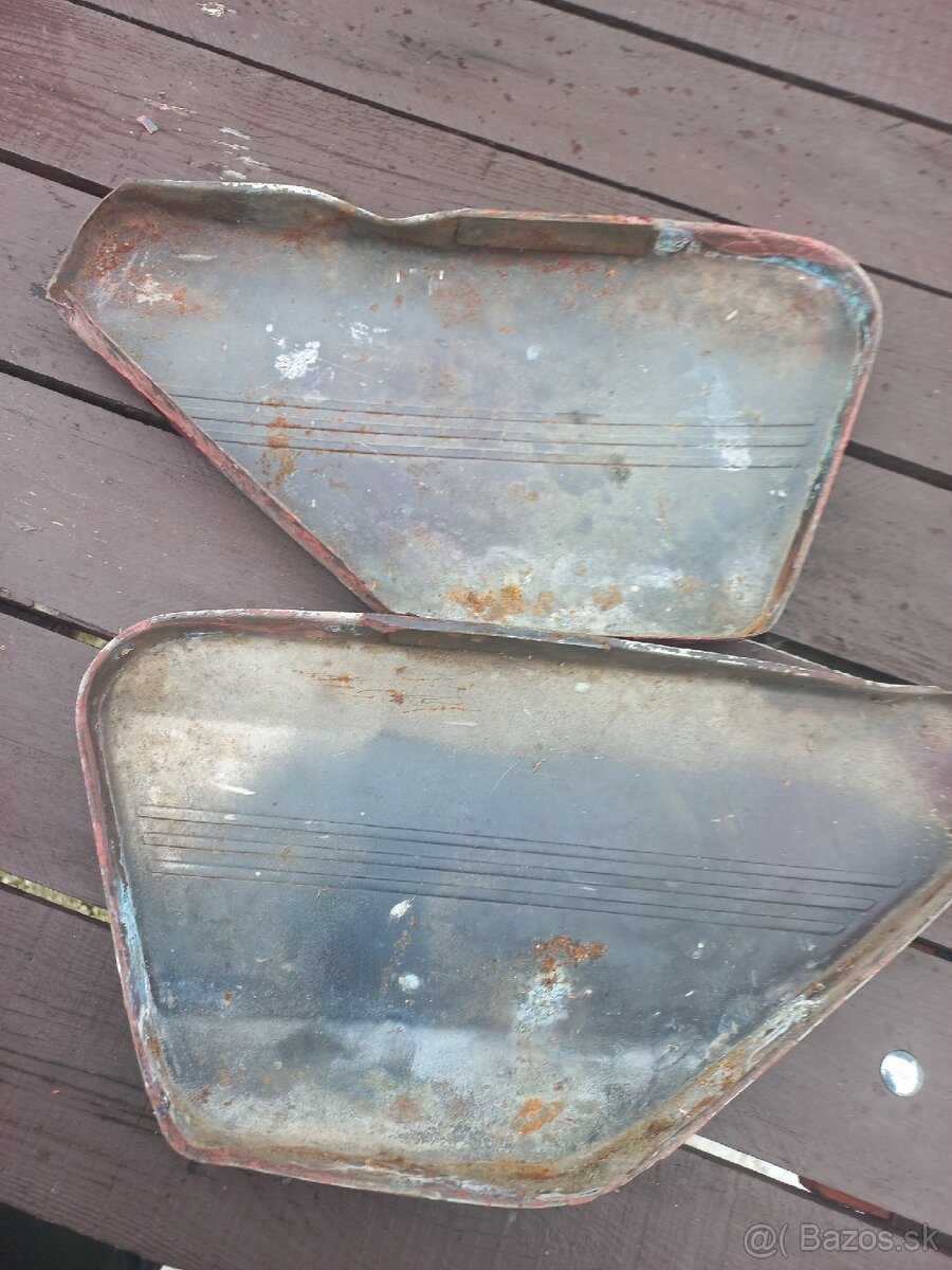 Jawa 350 bočné kryty - 2