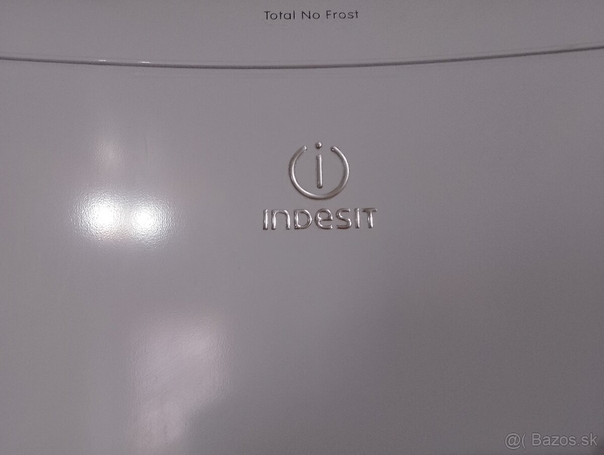 Kombinovaná chladnička s mrazničkou - 2