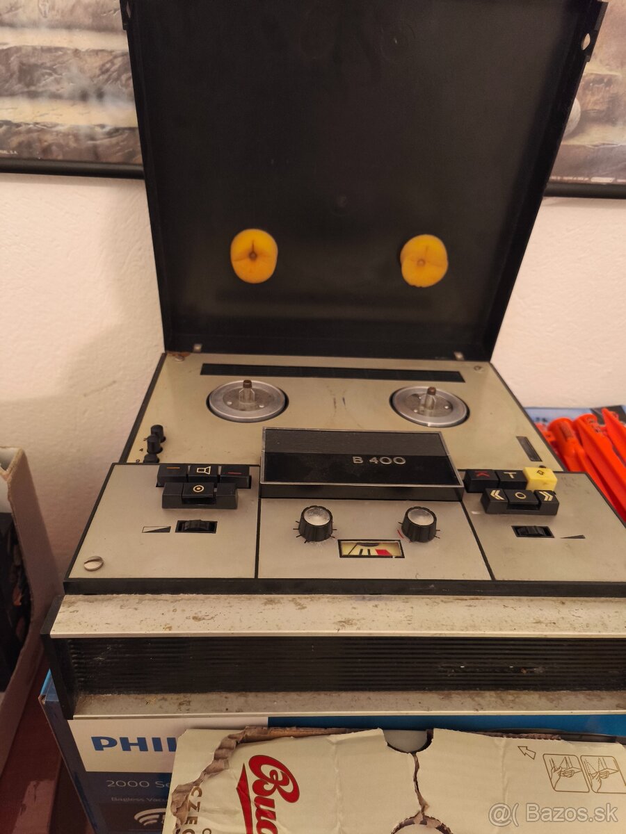 Predam kotucovy magnetofon Tesla - 2