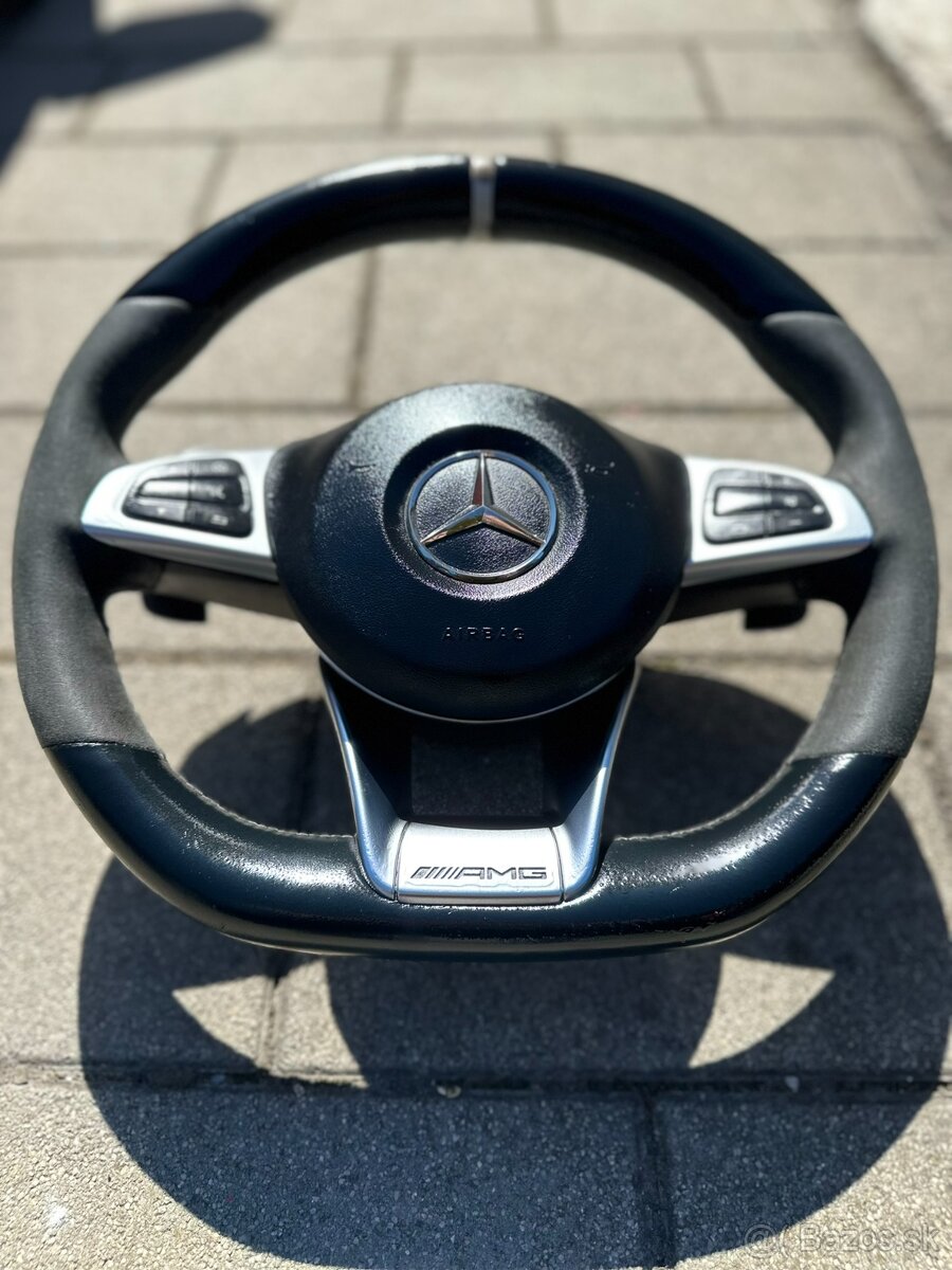 Volant Mercedes Benz C63 AMG - 2