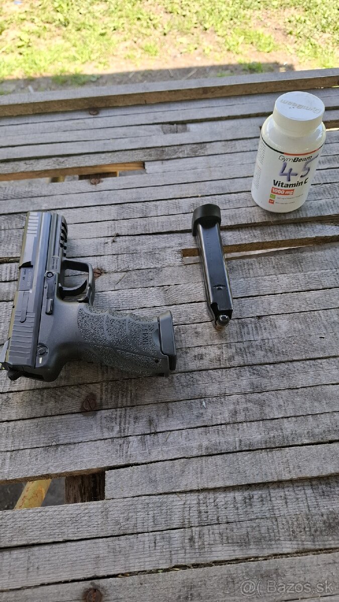 HK 45 ACP - 2