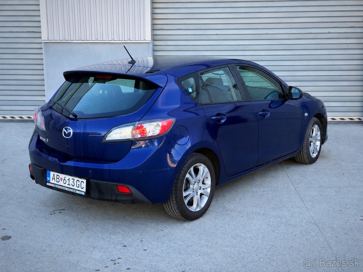 MAZDA 3 - 2