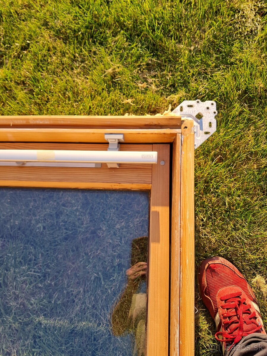 Predám strešné okno velux - 2