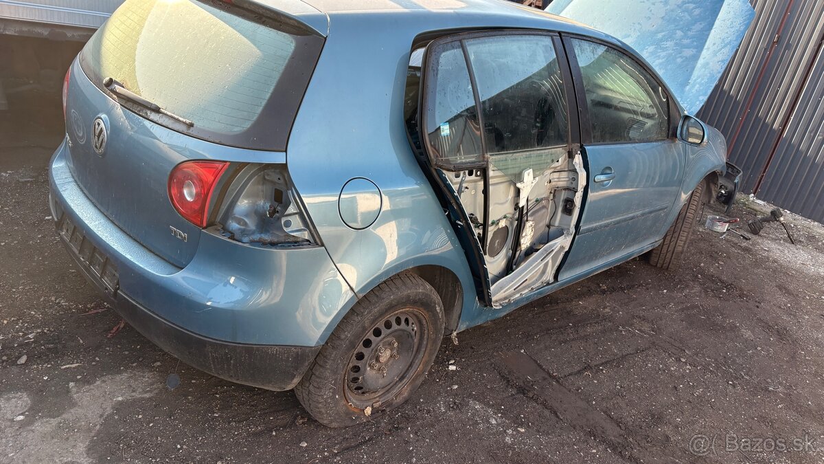 Rozpredám golf 5 - 2