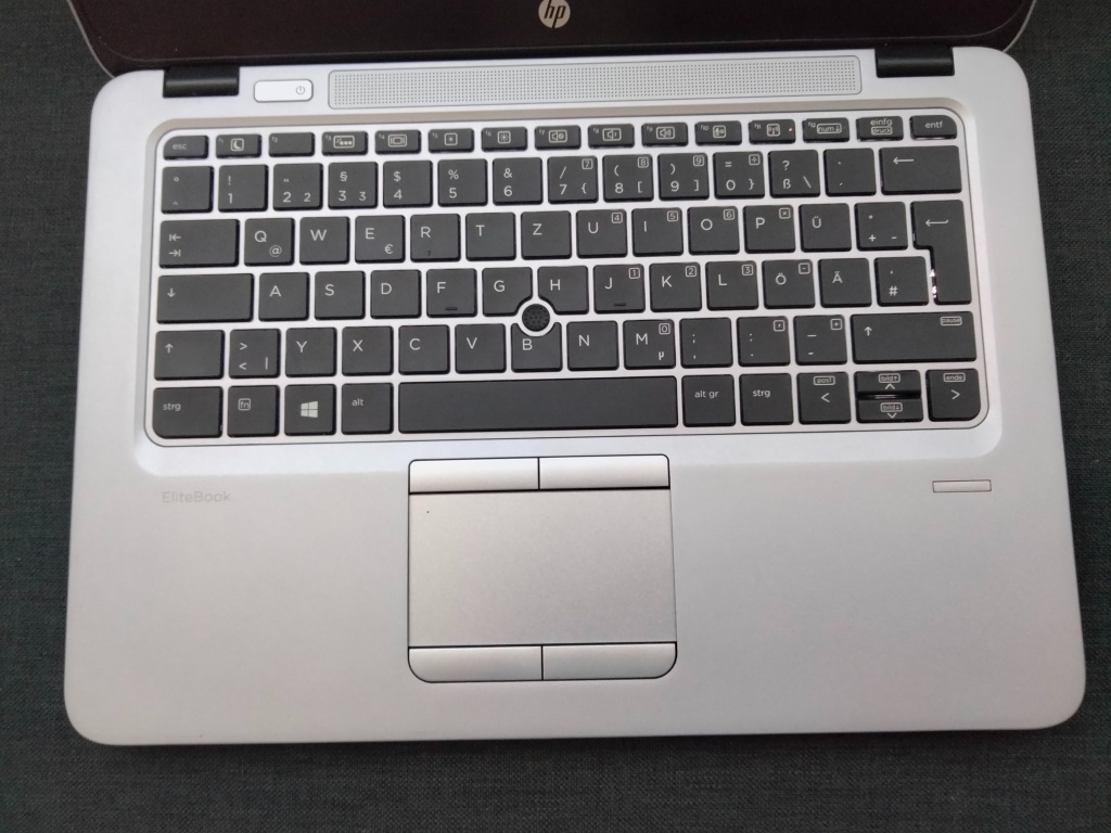 HP elitebook 725 G4 ,AMD A10 quad core , 16gb ram , ssd - 2