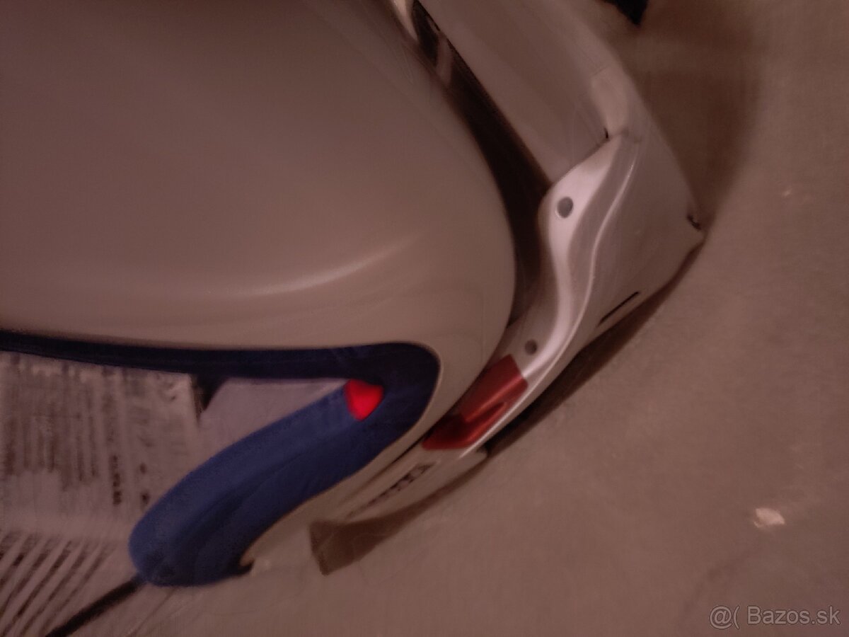 DETSKÁ AUTOSEDACKA - 2