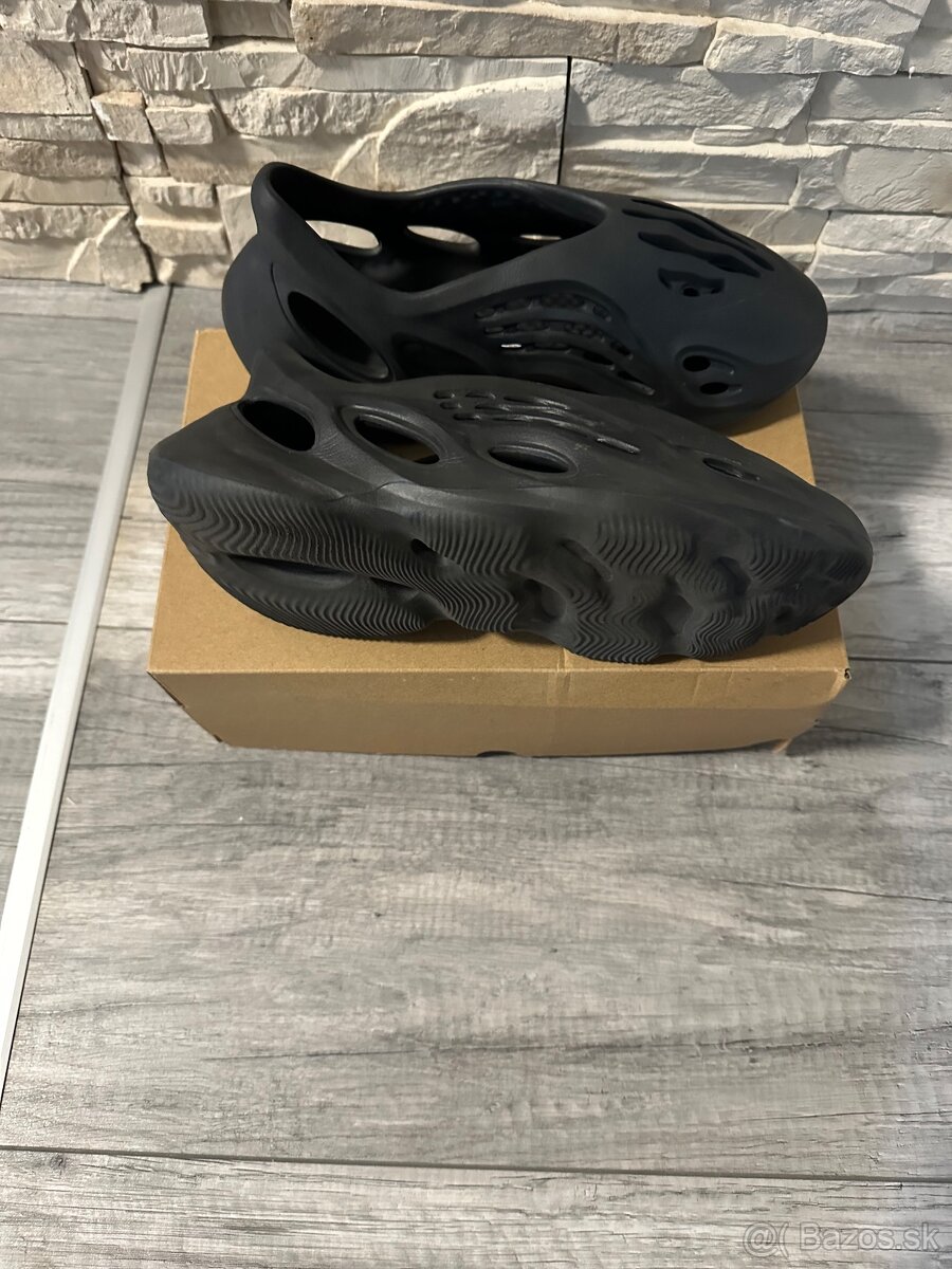Originál Yeezy Foam Runner - 2