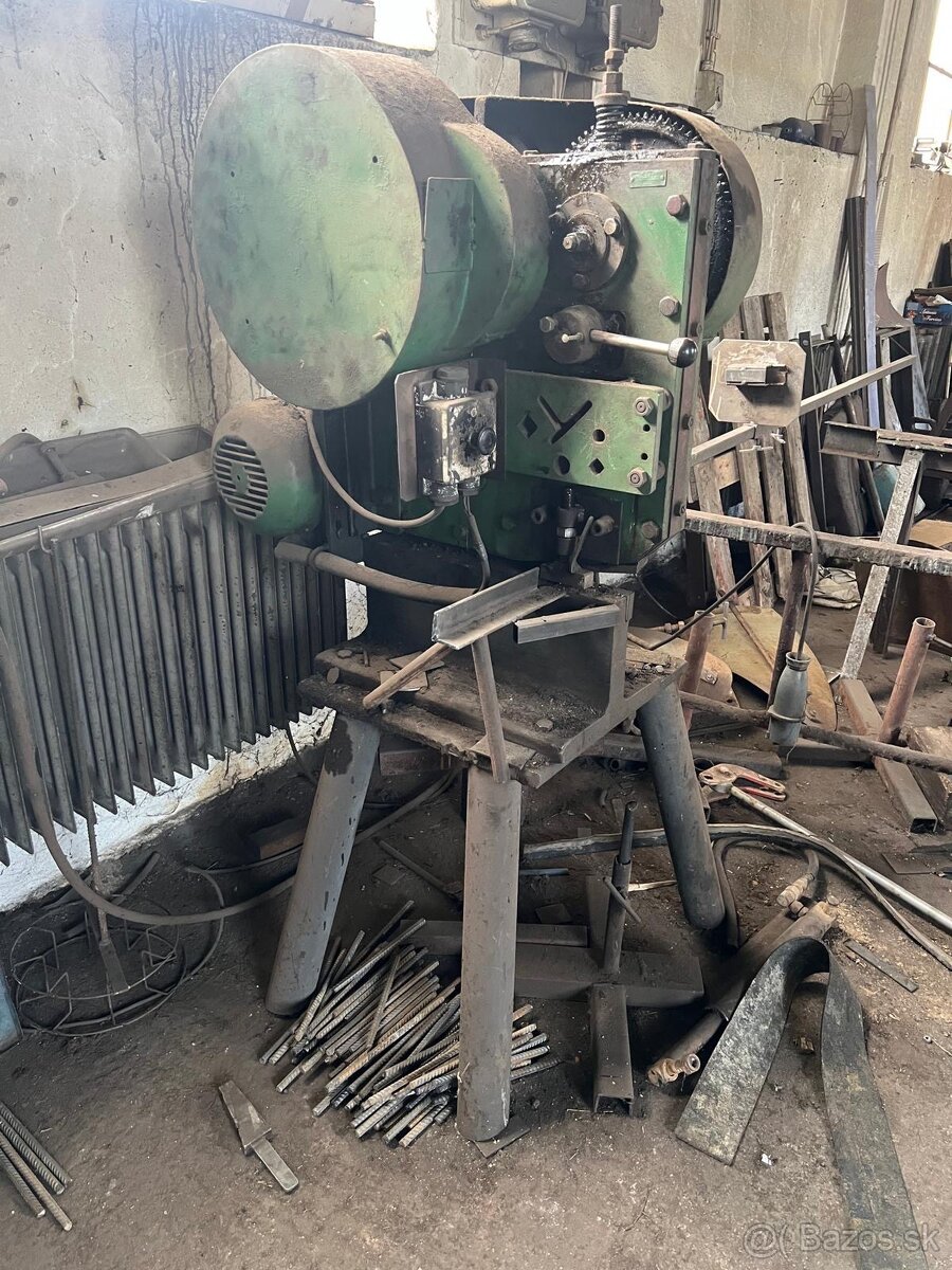 Nožnica na roxor - 2