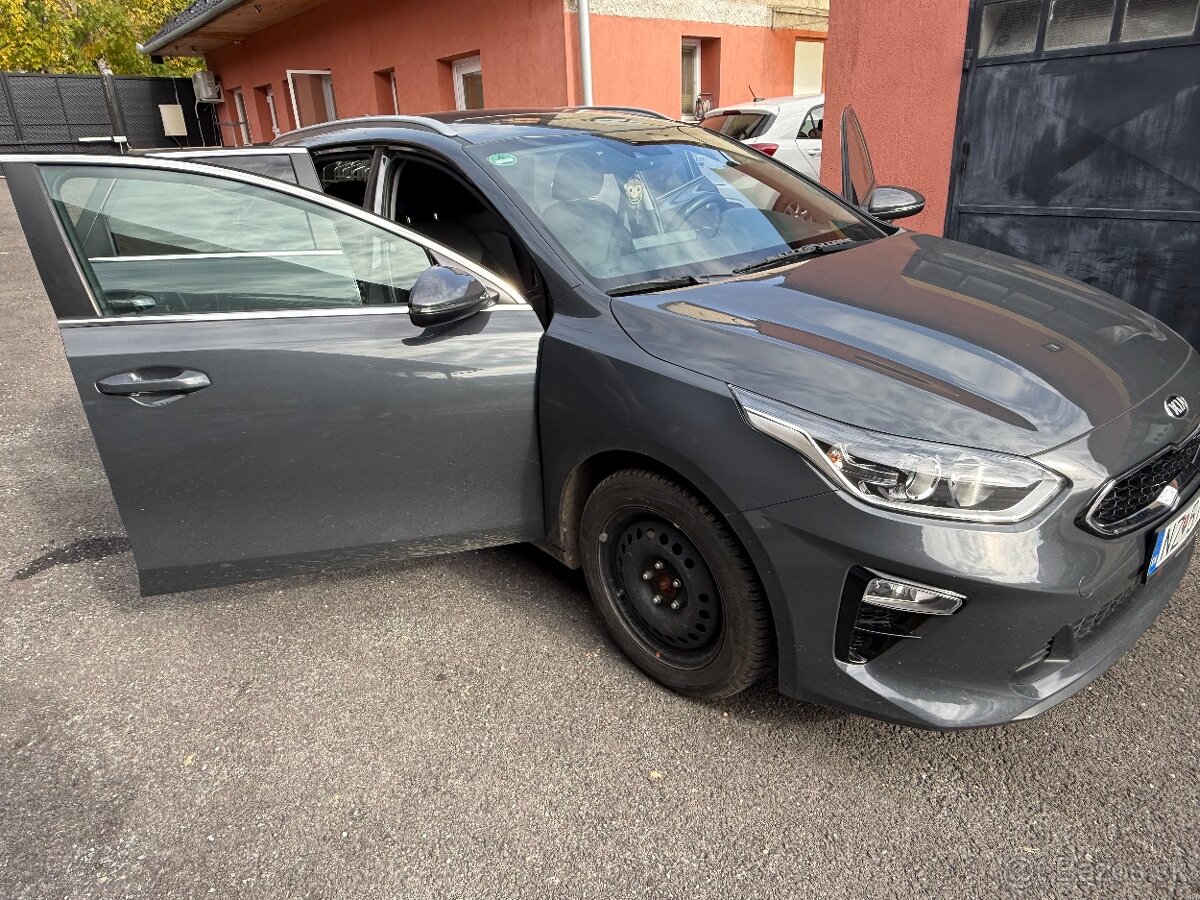 Kia ceed sw gold 1.4 tgdi - 2