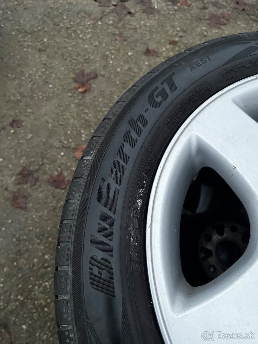 Predám letné pneu na alu diskoch. - 2