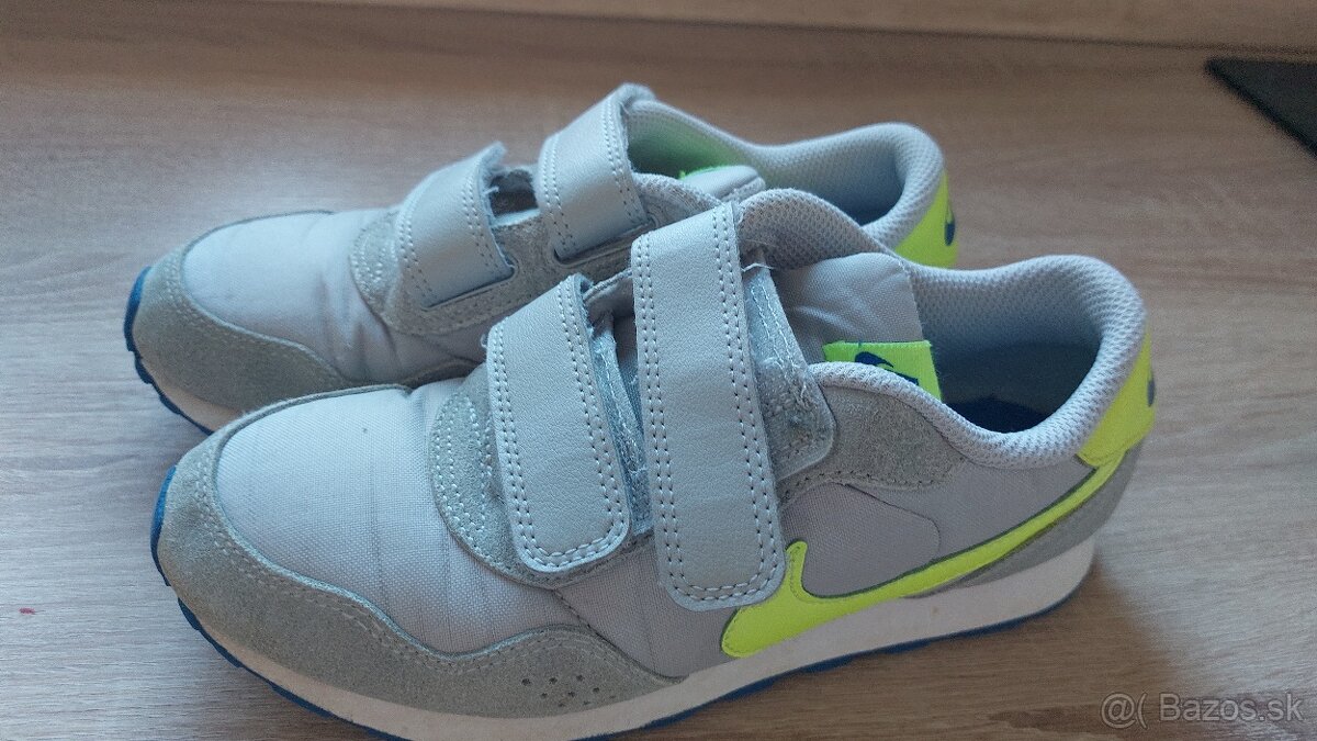 Predam tenisky Nike v.33,5 - 2