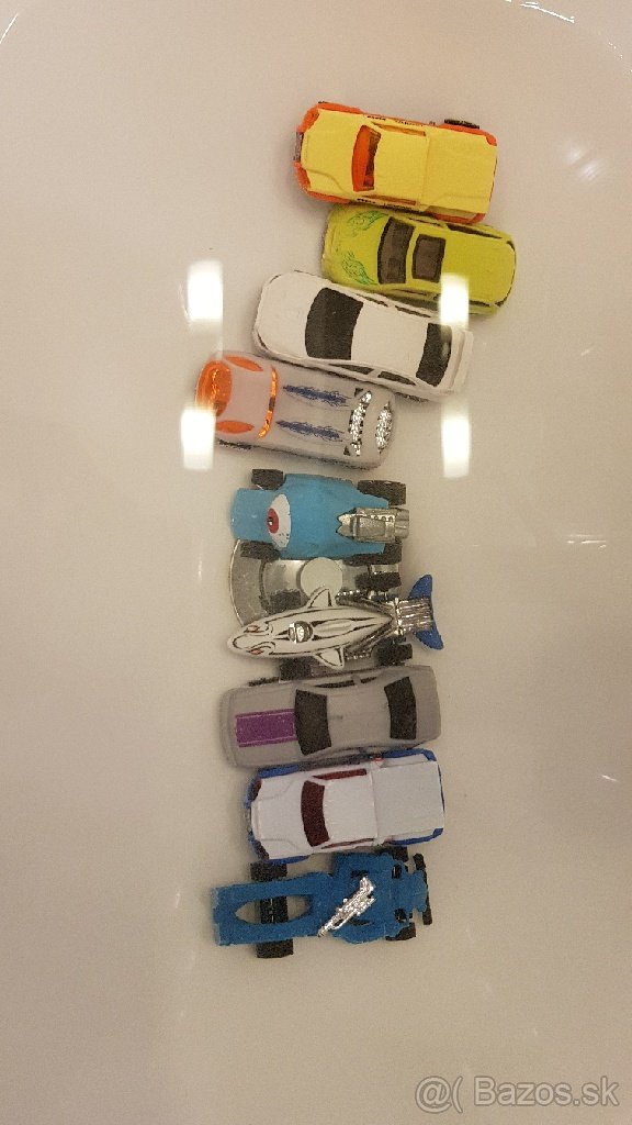 Modeli autíčiek, nákladiakou a transformers - 2