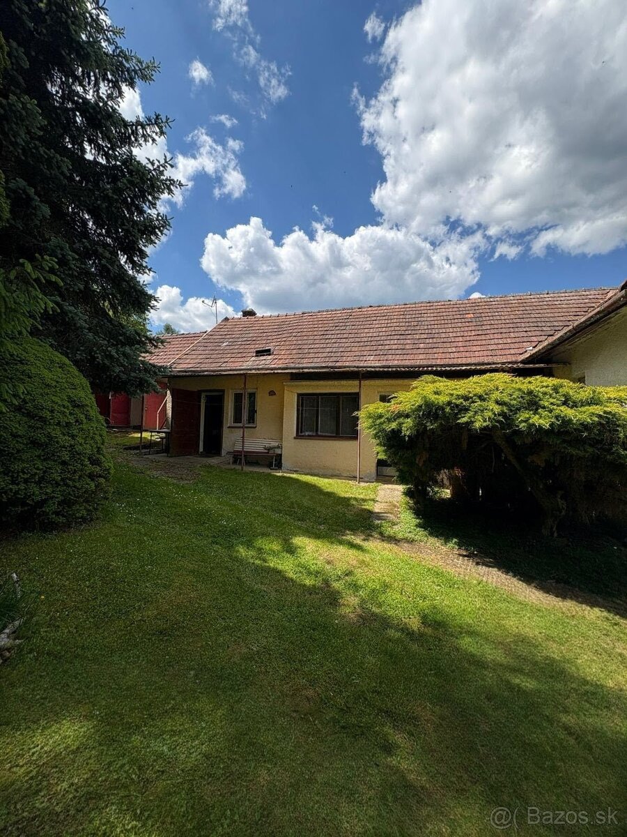 Rodinný dom / chata / 4683 m² - 2