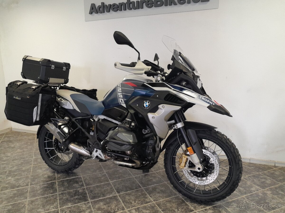 BMW R 1250 GS Trophy •  Továrně snížený podvozek