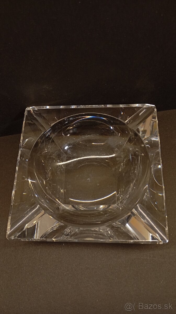 Popolník zo skla - 2