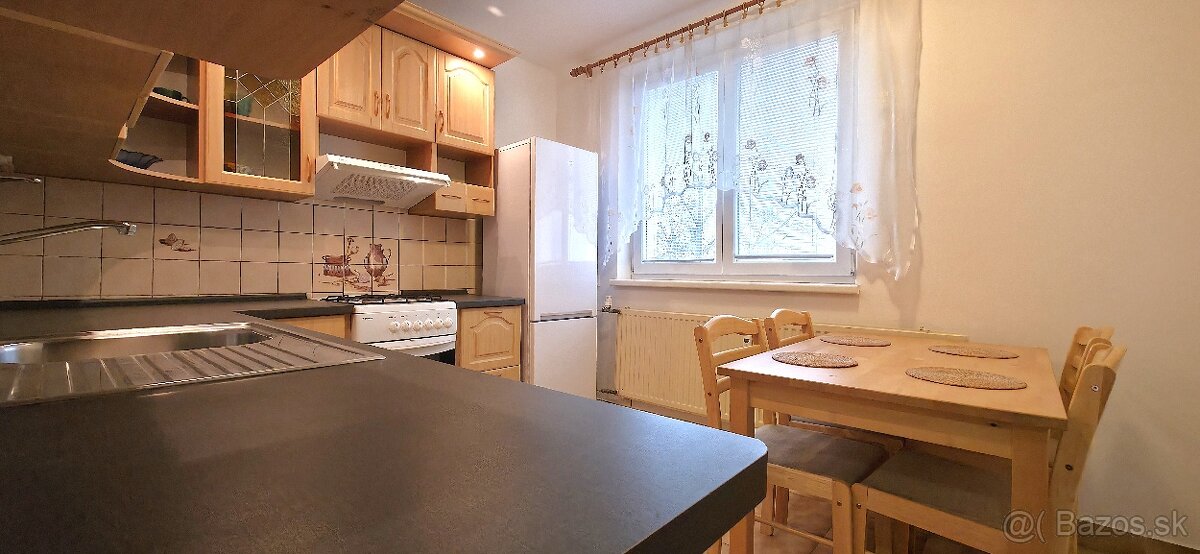 PNORF – zrekonštruovaný 3i byt s loggiou a komorou, M. Bela - 2