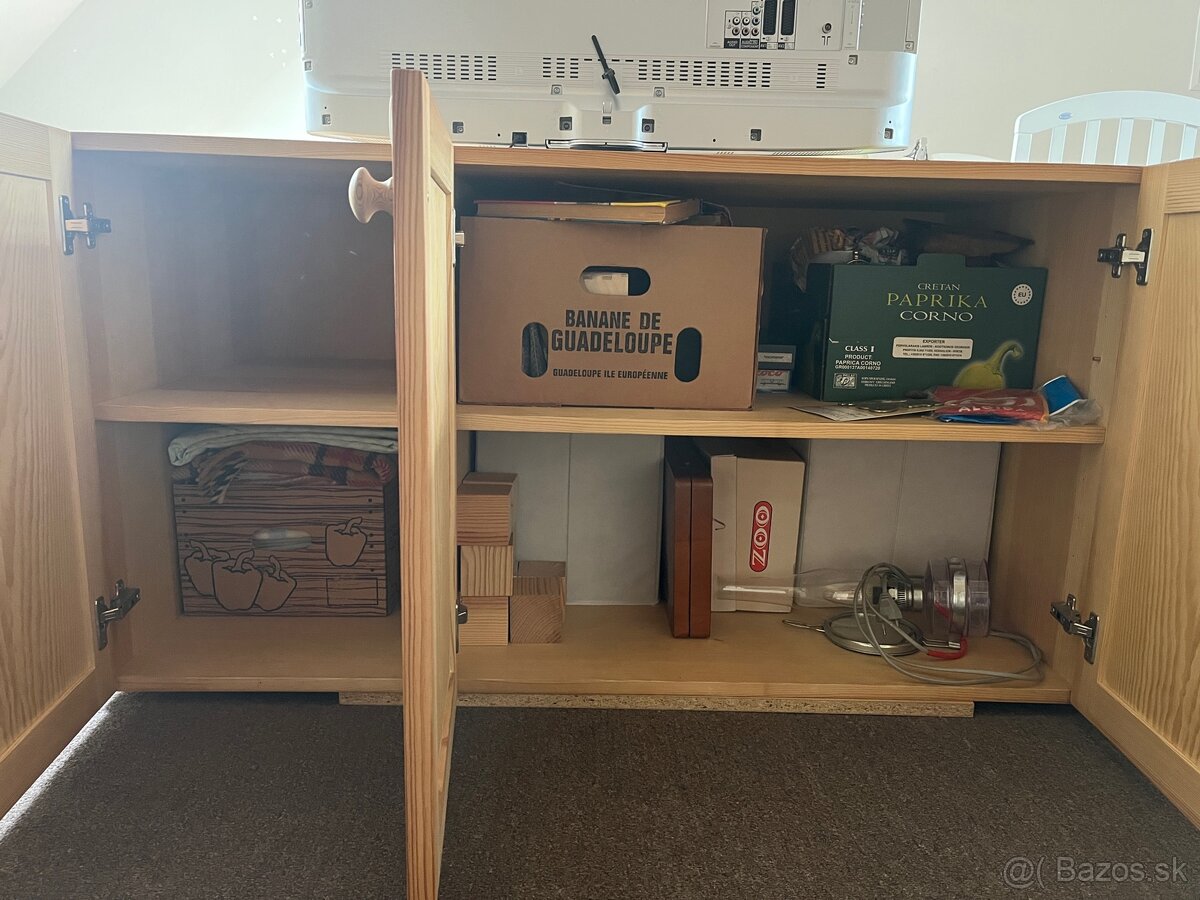 Drevená skrinka - 2