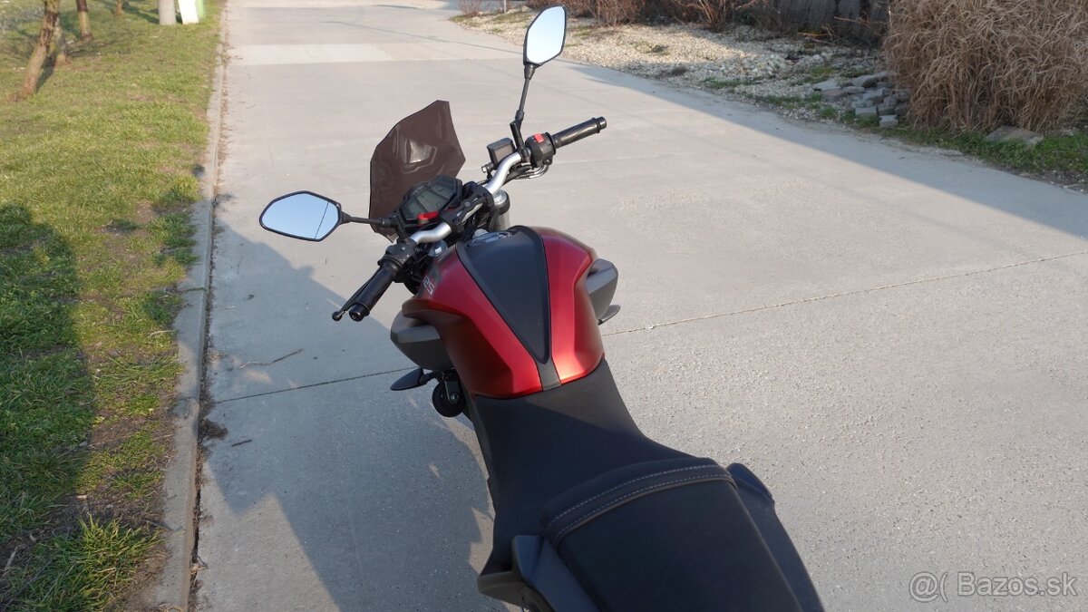 Yamaha MT-125 2015 - 2