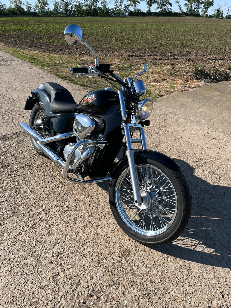 HONDA Shadow VT600 - 2