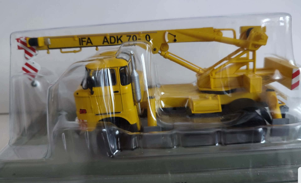 Ifa W50 LA ADK 1:43 - 2