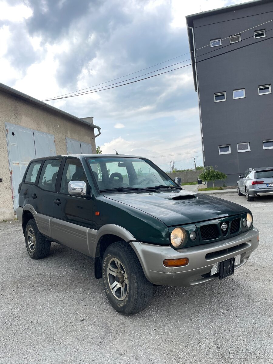 Nissan Terrano II 2.7Tdi