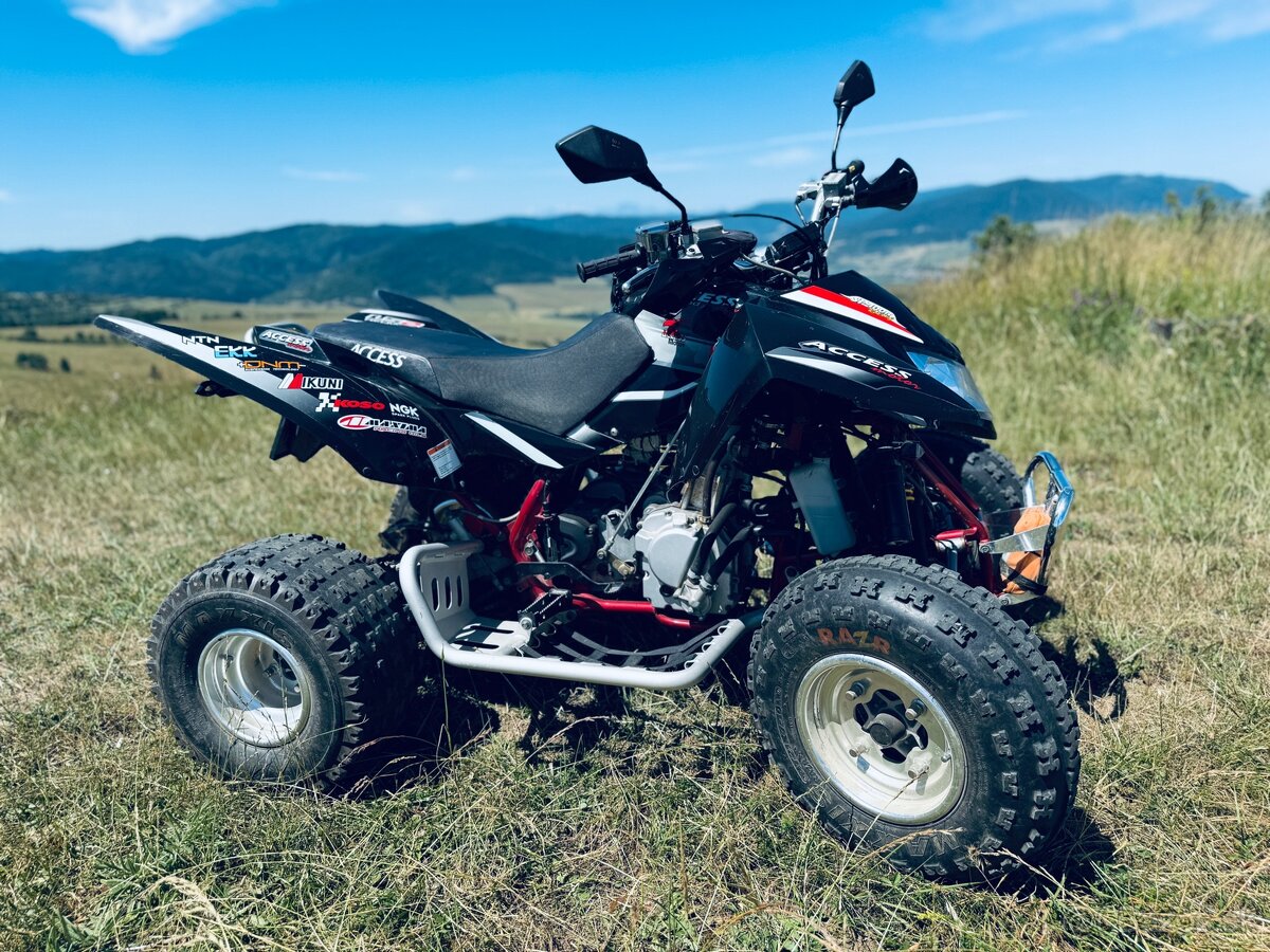 Access Tomahawk 400, s TP a ŠPZ