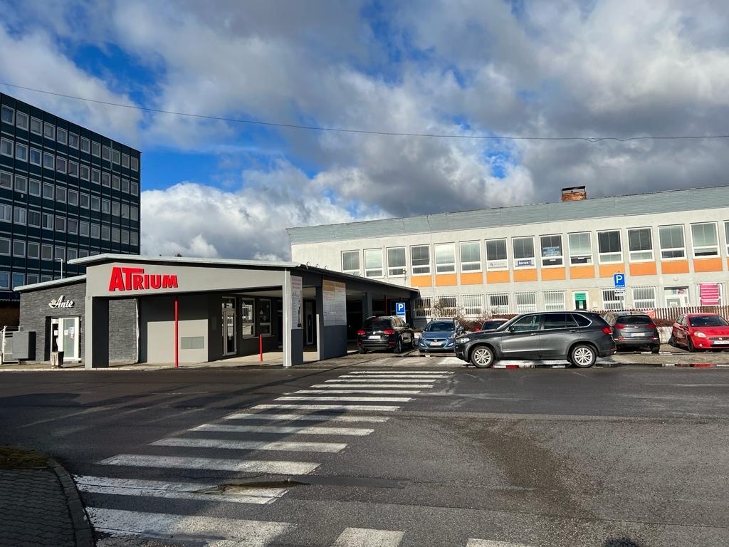 Prenajmem veľkú murovanú garáz 40m Žiar nad Hronom ATRIUM - 2