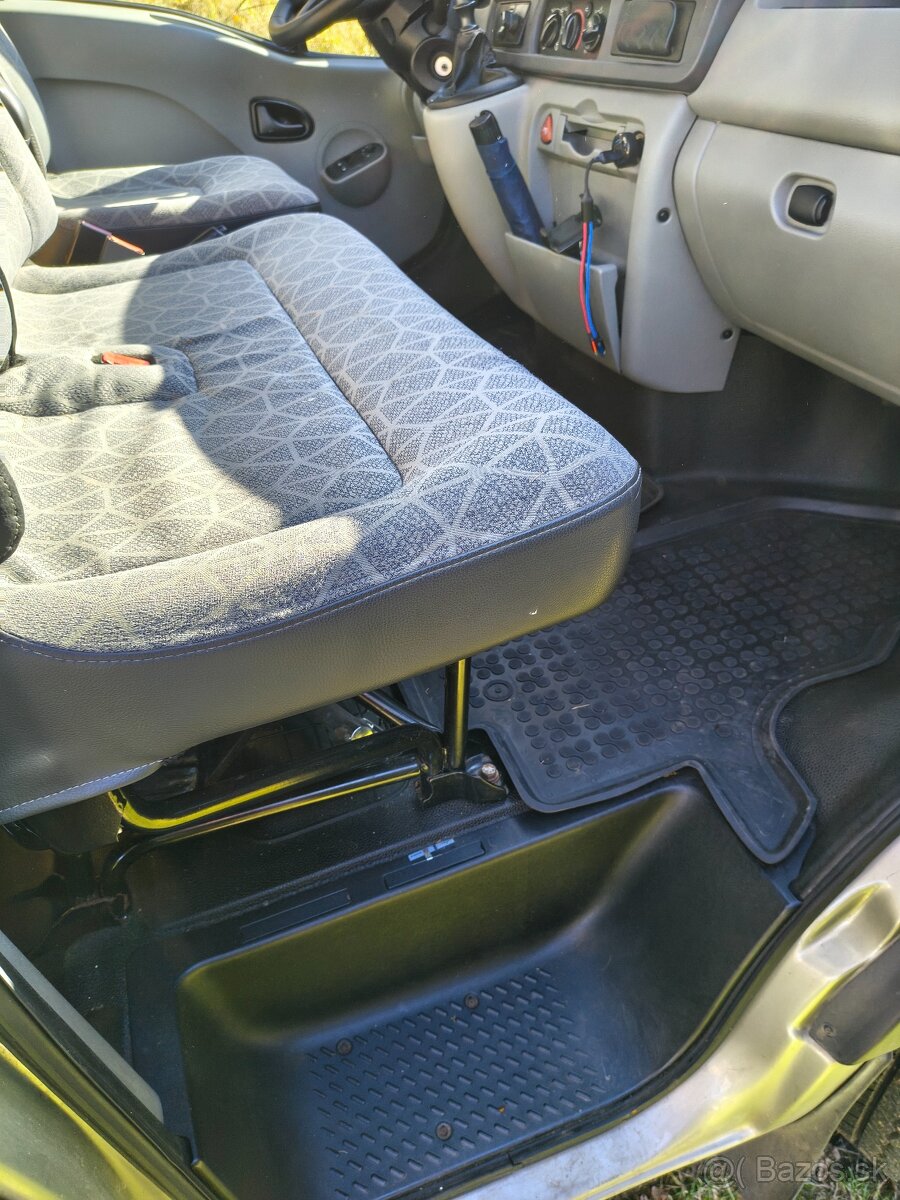 Multifunkčná, nenápadná dodávka, M1, osobné vozidlo 8+1 - 2