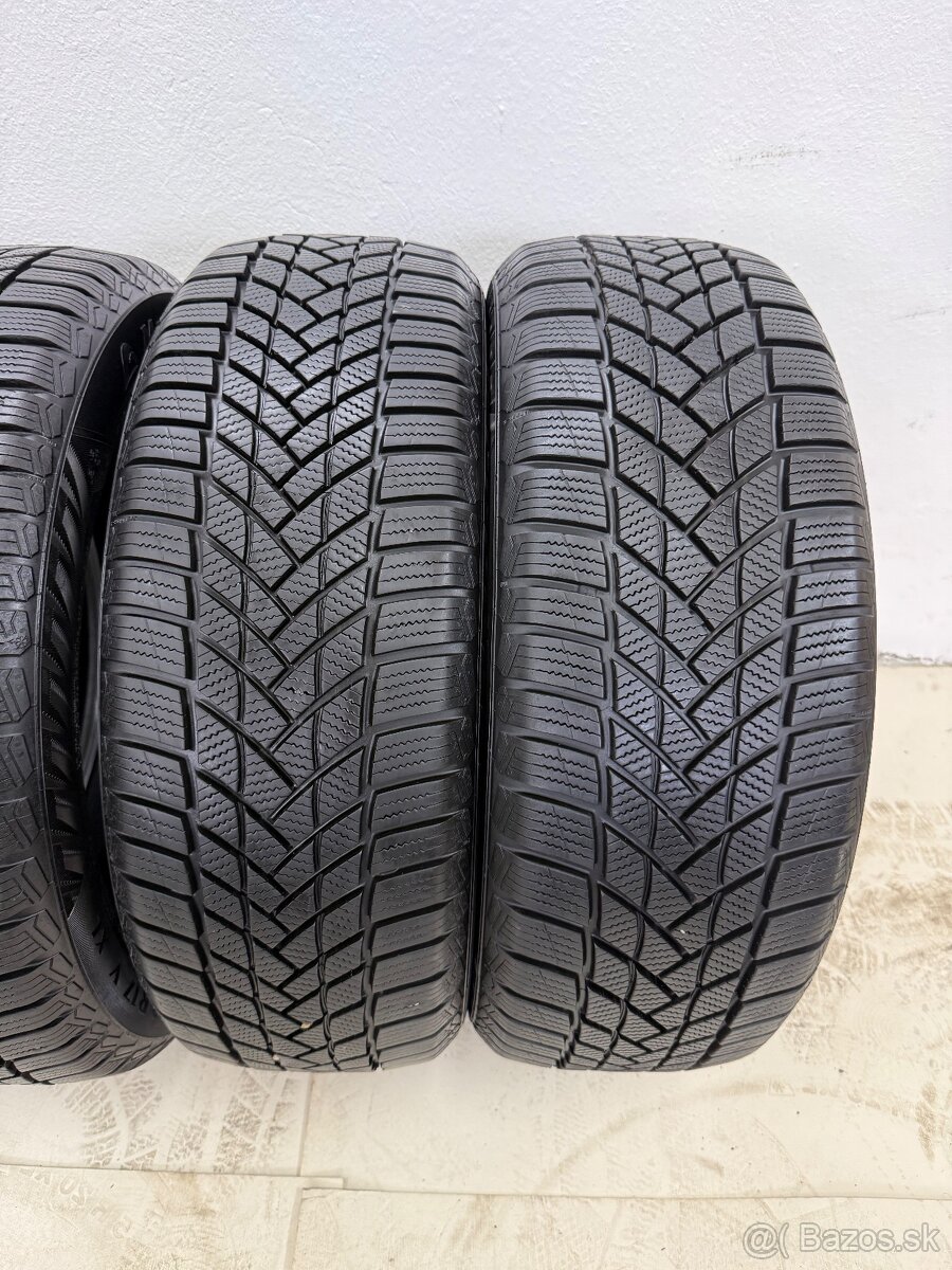 215/60 R17 Zimné pneumatiky 4ks Matador - 2