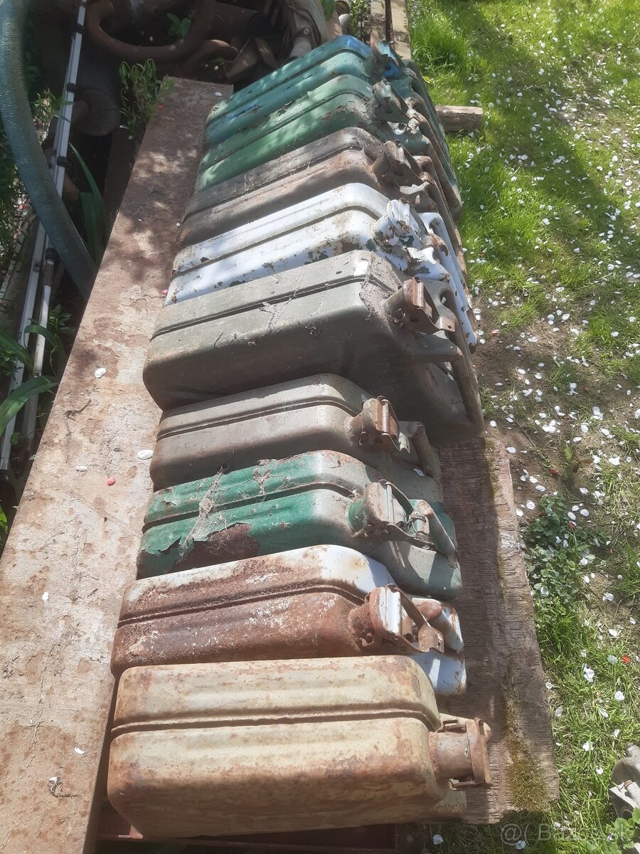 Plechové bandasky 20L - 2