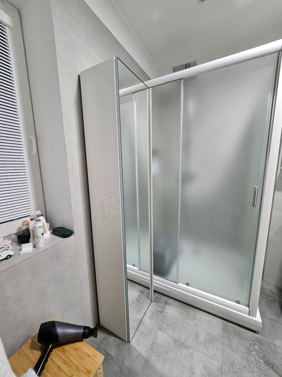 Vysoká skrinka Ikea - 2