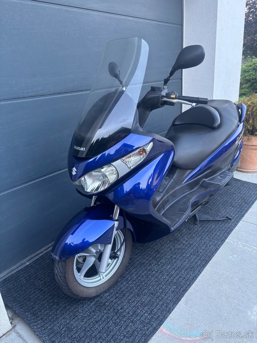 Suzuki Burgman 200 - 2