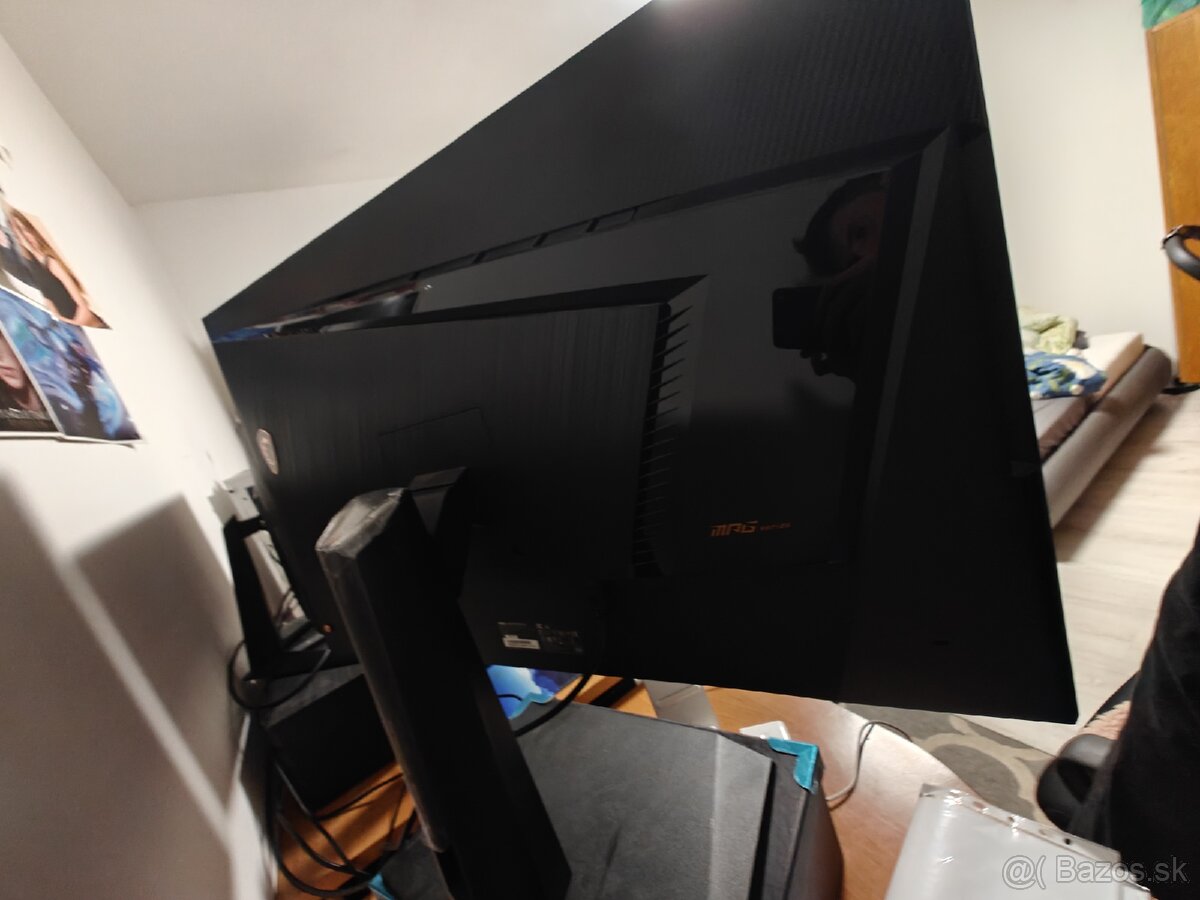 MSI MPG321QRF-QD - 2