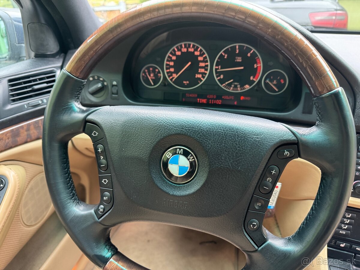 Drevený volant e39 - 2