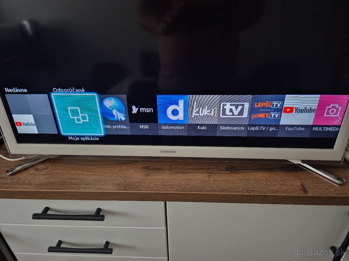 Televizor Samsung UE32F4510AW - 2