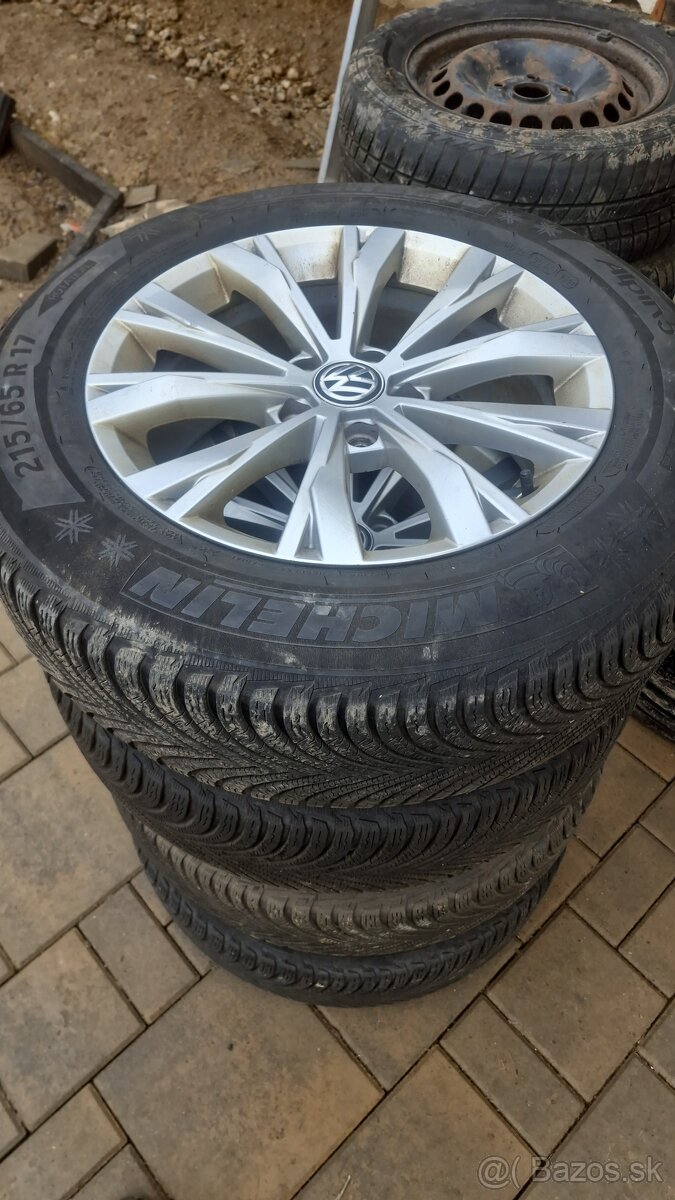 Vw tiguan215/65 R17 - 2