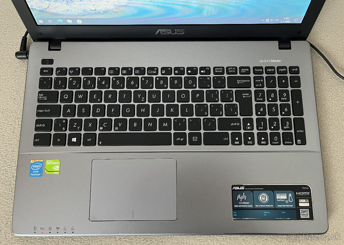 Predám zachovalý notebook ASUS X550CC - 2