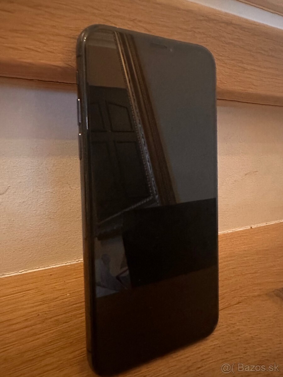 iPhone XS - 2