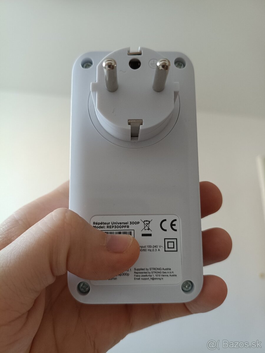 Predam Wifi extender Strong Universal Repeater 300P - 2