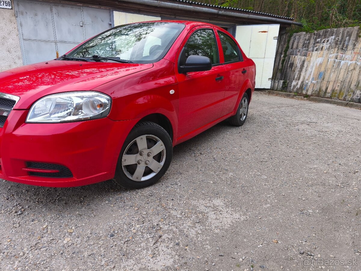 Chevrolet Aveo - 2