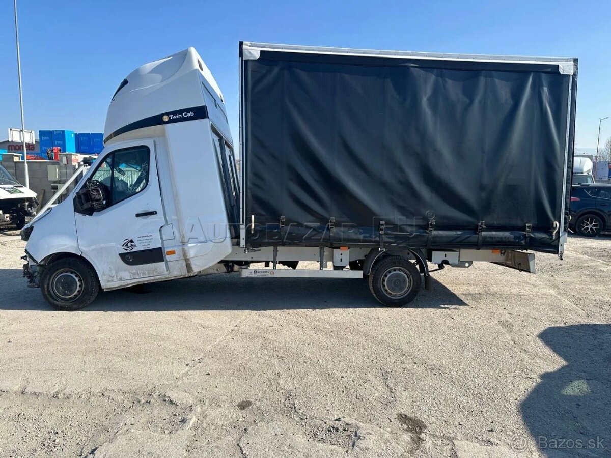 Renault Master 8 pal. - 2