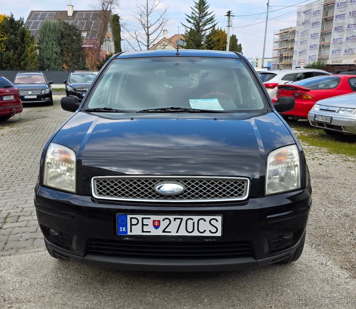 FORD Fusion 1.4 - benzín - 2