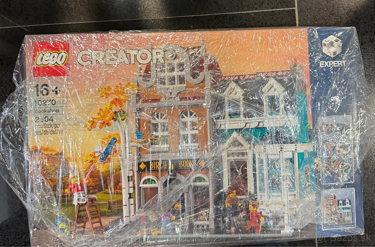 Lego Creator Bookshop 10270 - 2