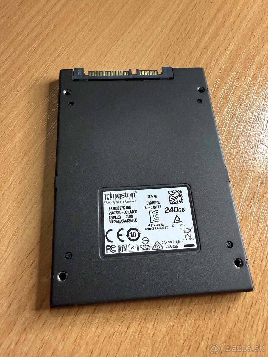 Kingston A400 240GB SATA SSD – 2,5" - 2