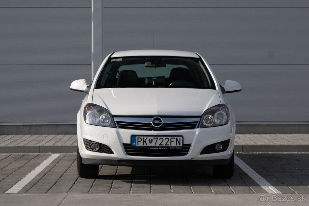 Opel Astra 1.6 ecoFLEX, 85kW, M5 - 2