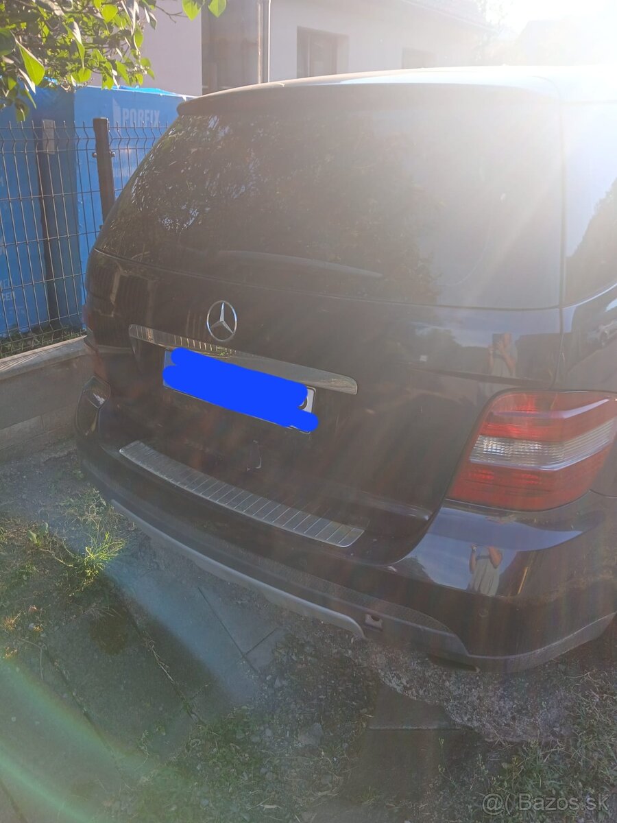 Predam mercedes Ml164 - 2