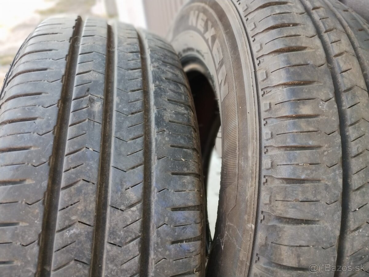 215 75 R16C - 2