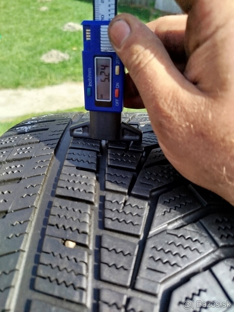 225/45 r18 zimné pneumatiky,Hankook - 2
