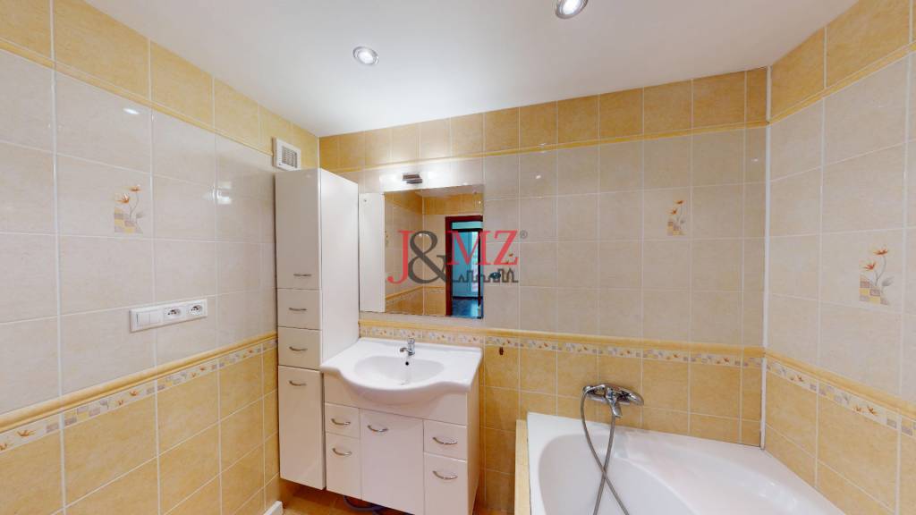 3-izbový byt prerobený na 4-izbový – Ku Bratke, Levice - 2